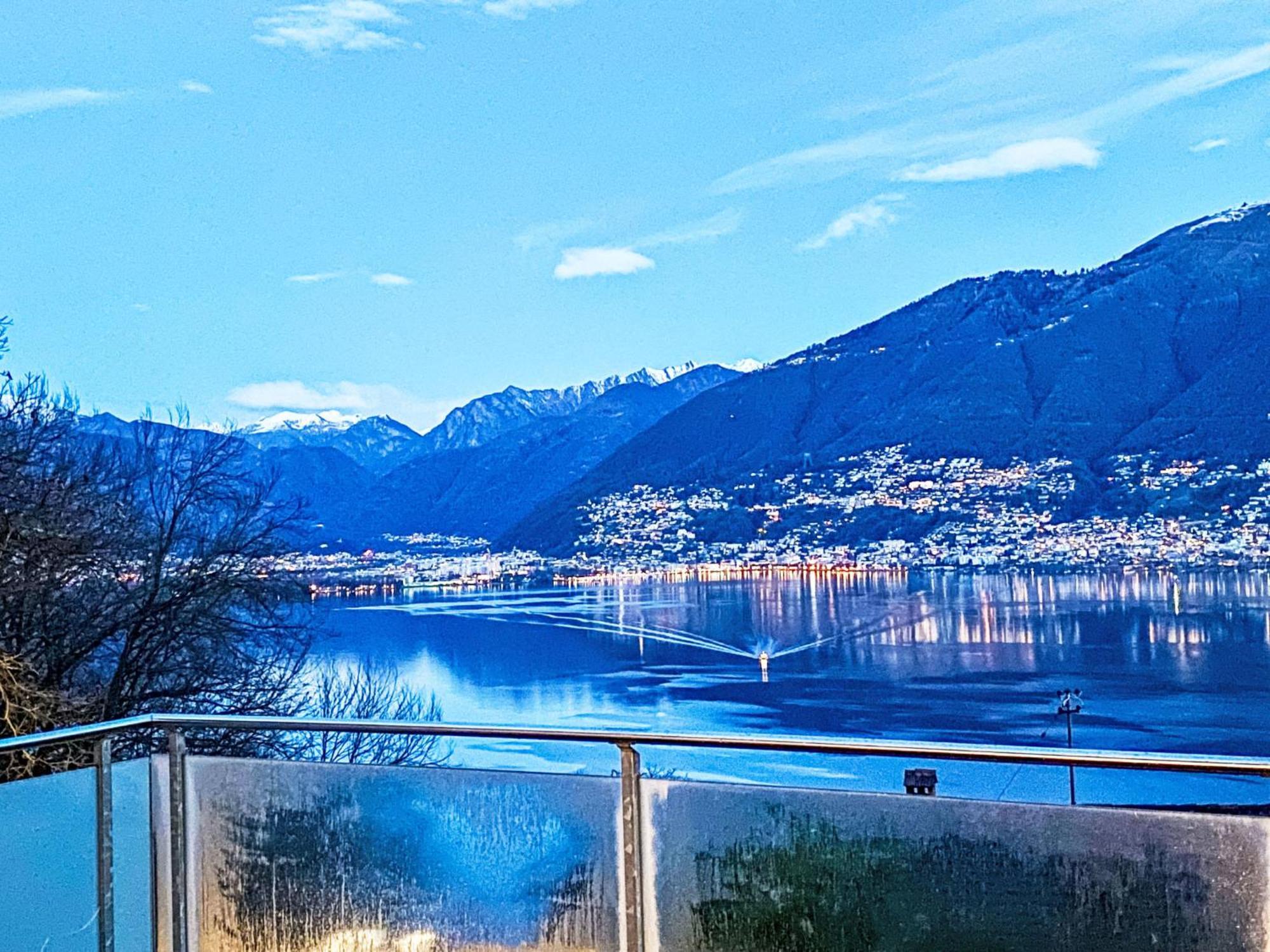 Apartment Vista Lago Maggiore 1-Floor Left By Interhome Gambarogno Exterior foto